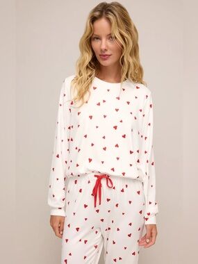 Z-Supply Classic Heart Long Sleeve Lounge Top Rendezvous White and Red Size L